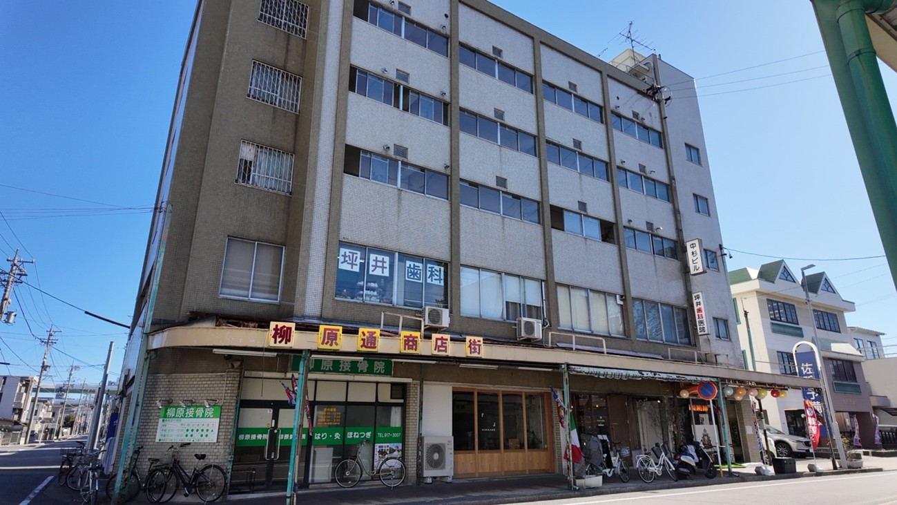 ユメツナベース_入居しているビル外観